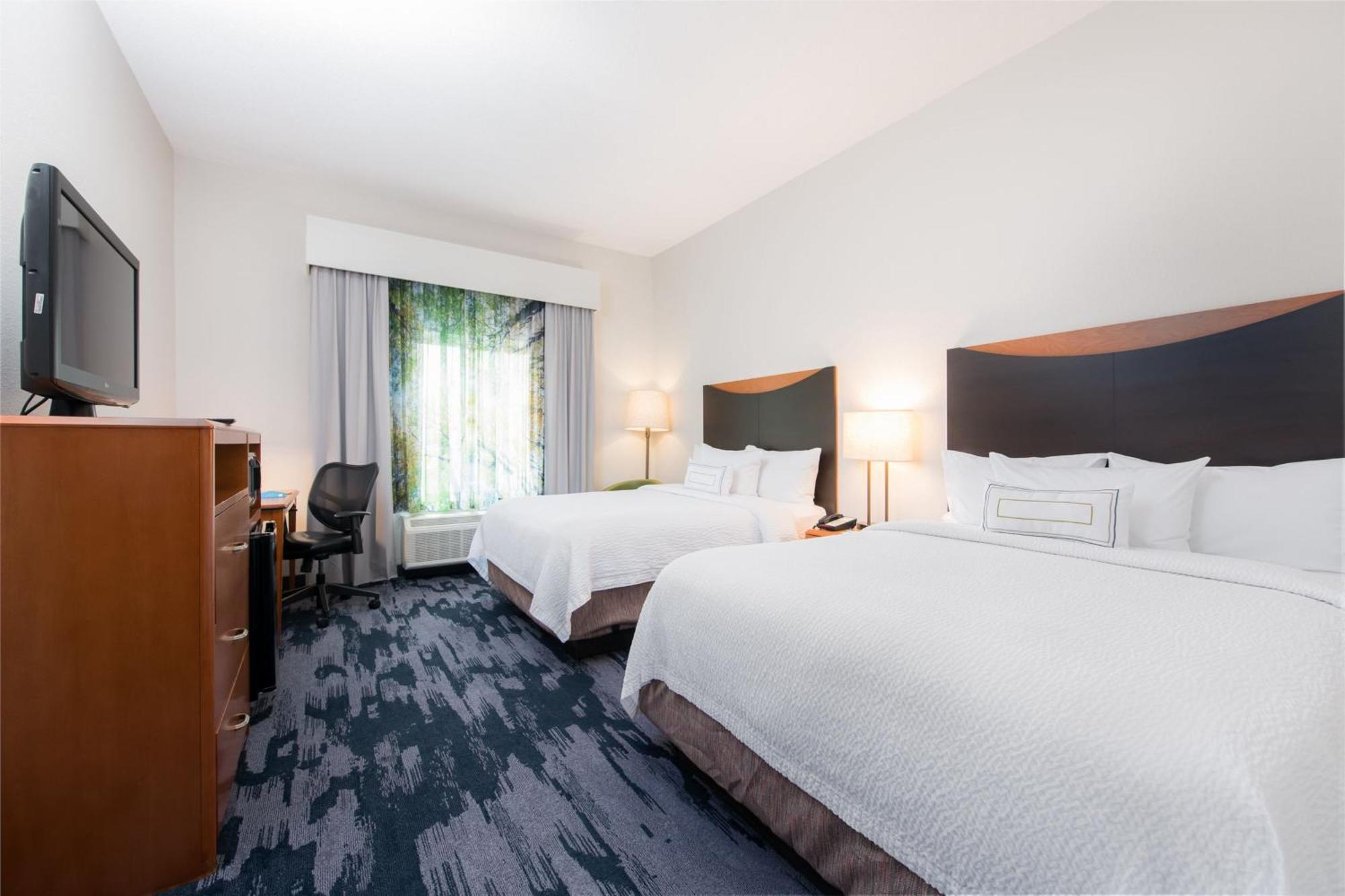 Fairfield Inn Suites Brunswick Ngoại thất bức ảnh