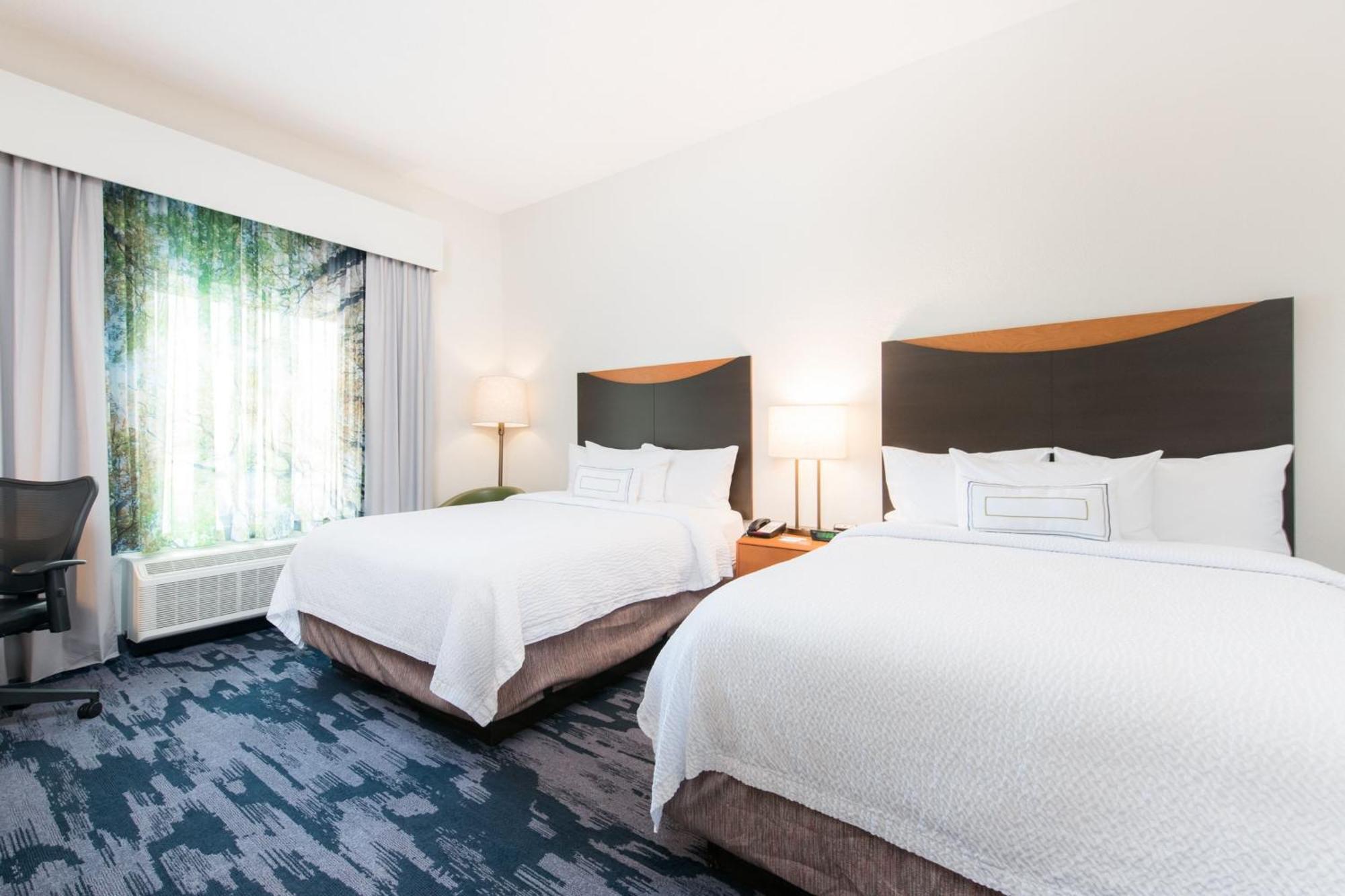 Fairfield Inn Suites Brunswick Ngoại thất bức ảnh