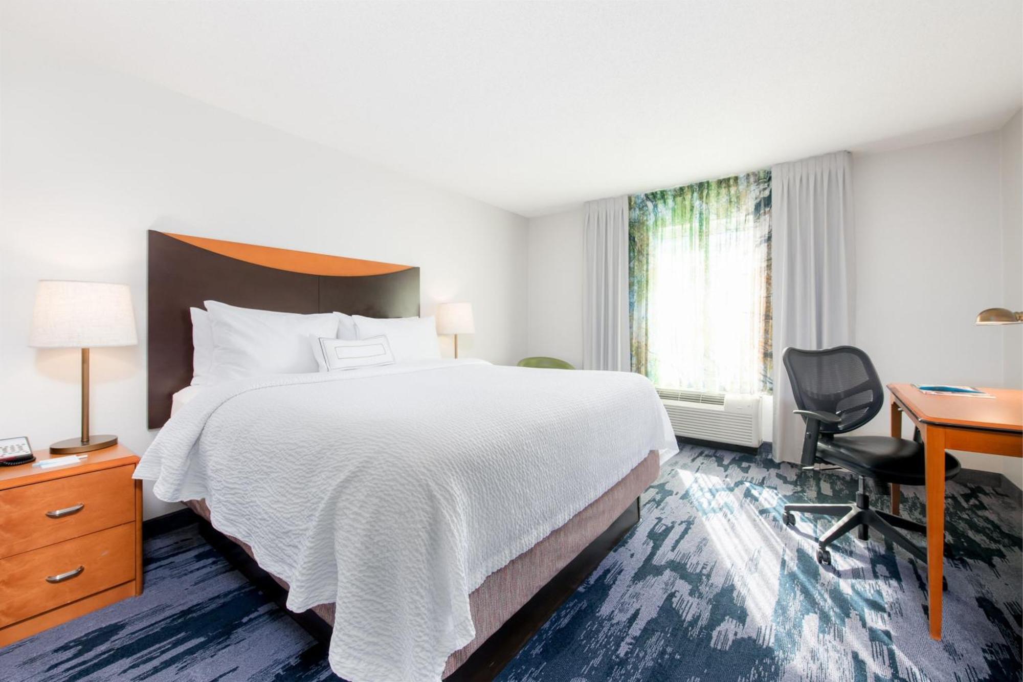 Fairfield Inn Suites Brunswick Ngoại thất bức ảnh