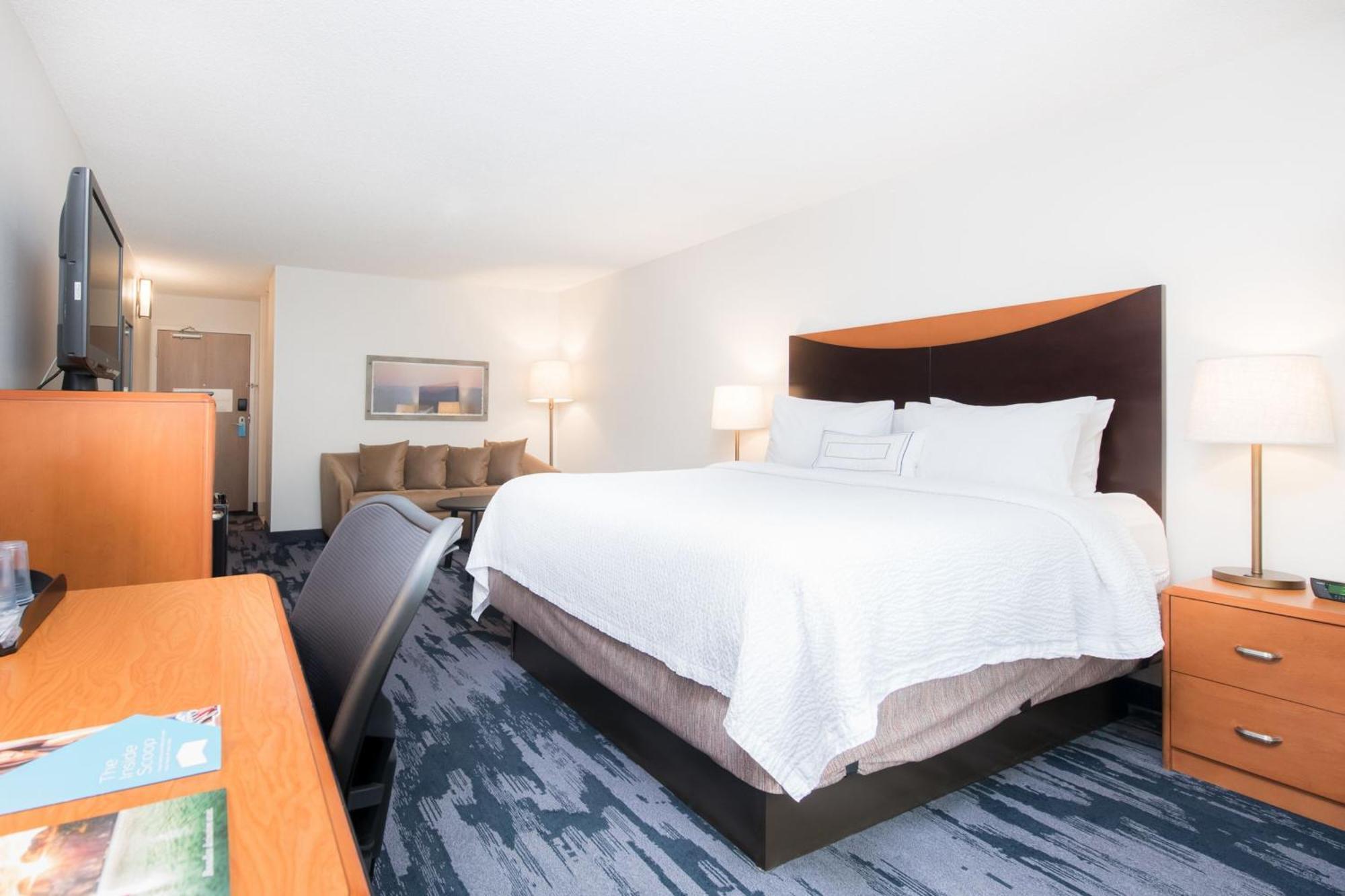 Fairfield Inn Suites Brunswick Ngoại thất bức ảnh